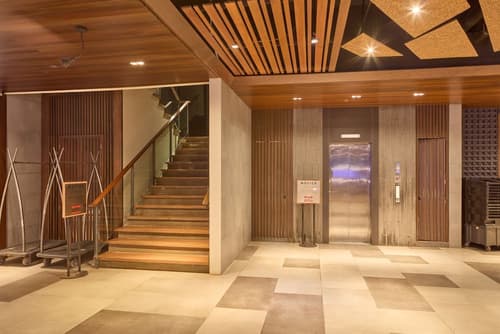 Two Seasons Coron Bayside Hotel, Lobby