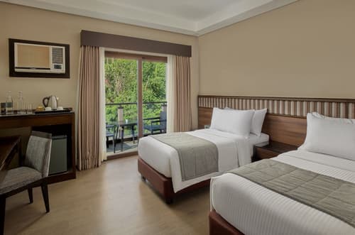 Two Seasons Coron Bayside Hotel, Room