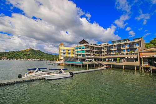 Two Seasons Coron Bayside Hotel, Primary image