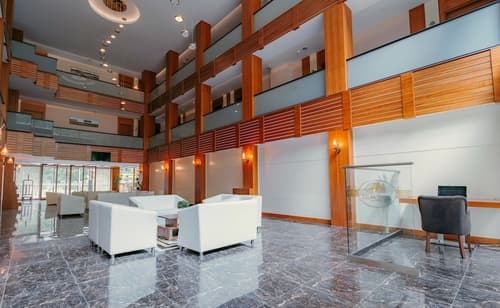 Kilpa Hotel, Lobby sitting area