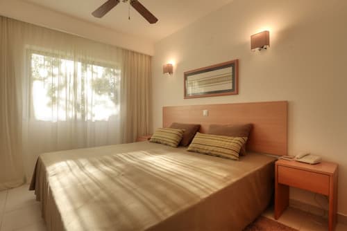 3HB Falésia Garden, Room