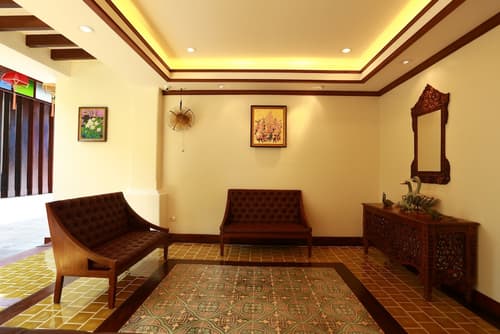 Viangluang Resort, Lobby sitting area