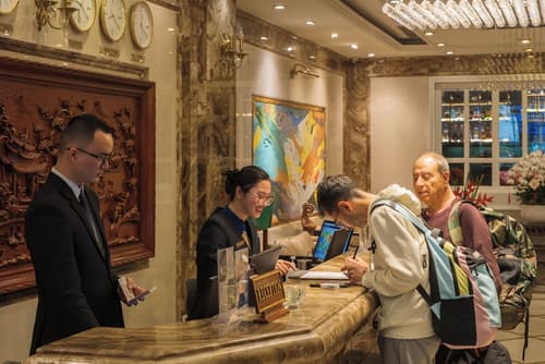 Champton Hanoi Hotel, Reception