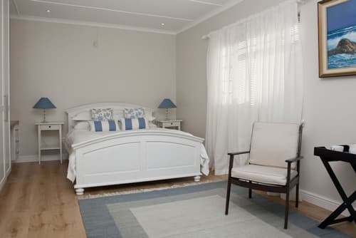 Penguino Guest House, Room