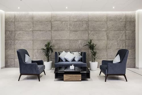 Grand Lily Hotel Suites, Lobby sitting area