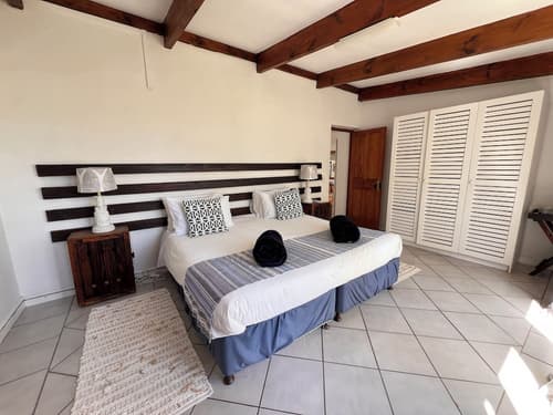 The Whaling Station Guesthouse, Room