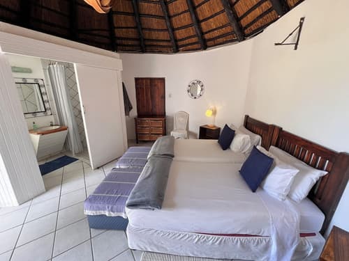 The Whaling Station Guesthouse, Room