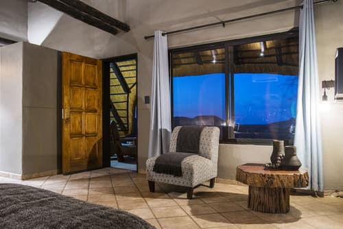 Ai Aiba The Rockpainting Lodge, 