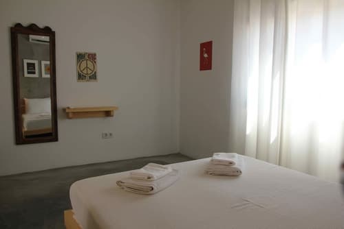 Daphnis Hotel, Room