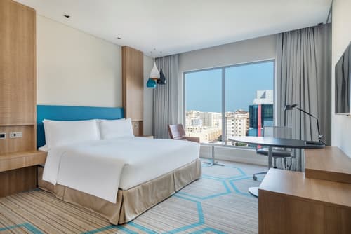 Holiday Inn Doha - The Business Park by IHG, Room