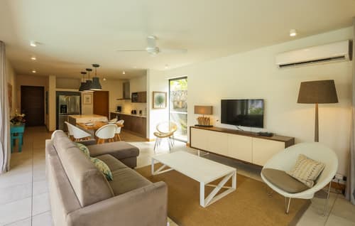 Marguery Villas by MJ Holidays, Room