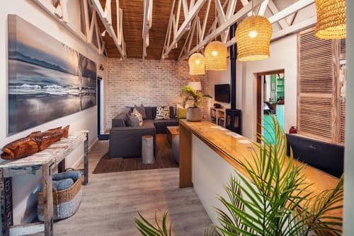 The Bungalow, Reception