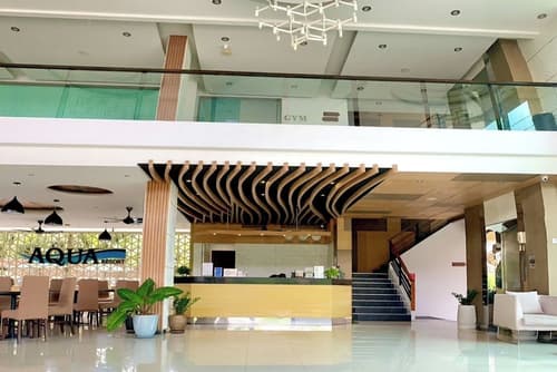 Aqua Resort Phuket - Near Beach and Chalong Pier, Lobby