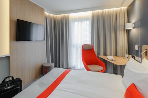 Holiday Inn Express Berlin - Alexanderplatz by IHG, Room