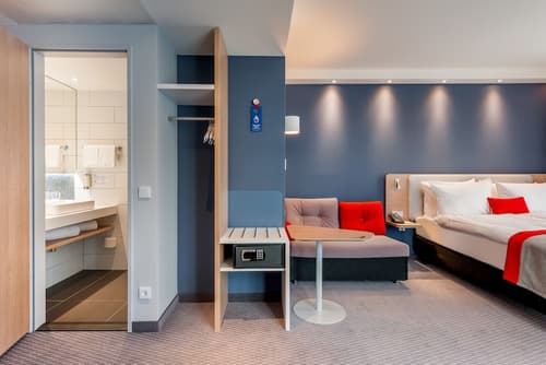 Holiday Inn Express Berlin - Alexanderplatz by IHG, Room