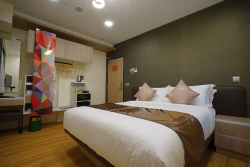 five6 Hotel Splendour, Room