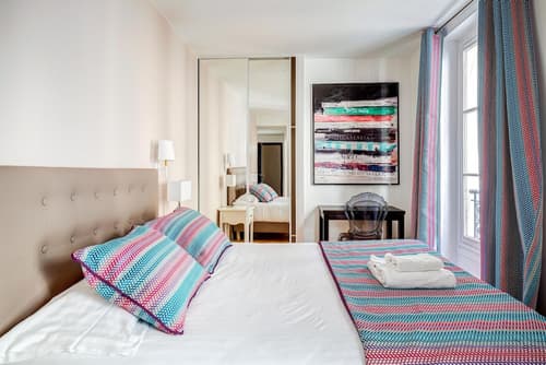 Apartments du Louvre - Le Marais, Room