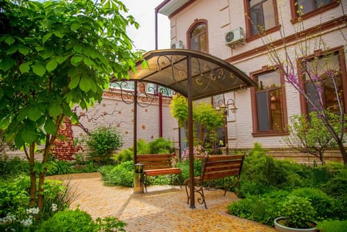 Platan, Terrace/patio