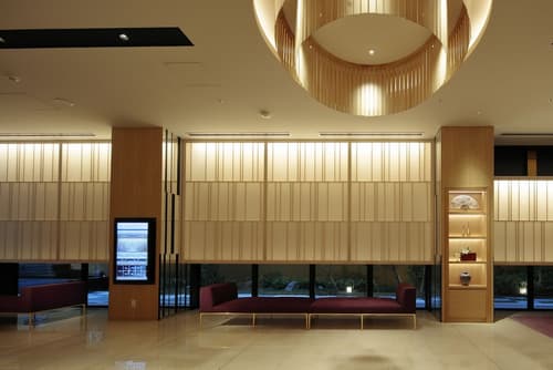 Candeo Hotels Osaka Namba, Lobby sitting area
