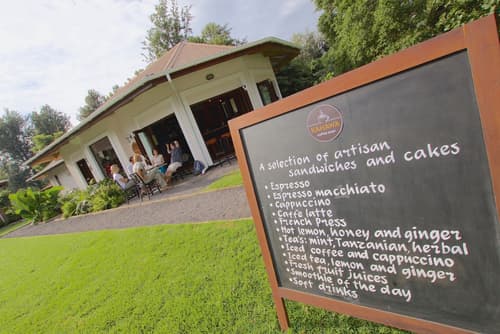 Elewana Arusha Coffee Lodge, Outdoor dining