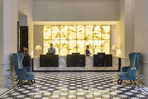 Alvear Icon Hotel, Reception