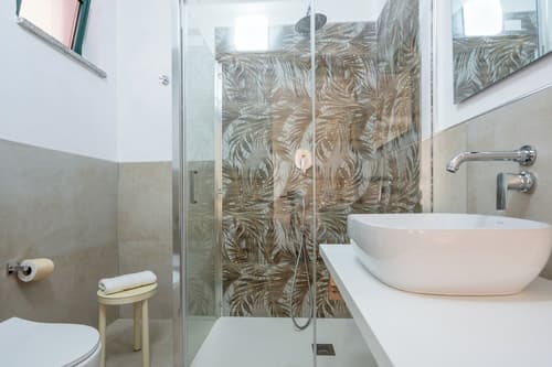 Montiruju Hotel, Bathroom