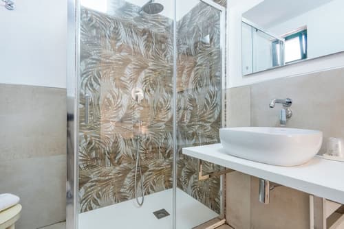 Montiruju Hotel, Bathroom