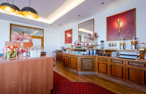 Hotel Fortuna, Breakfast buffet