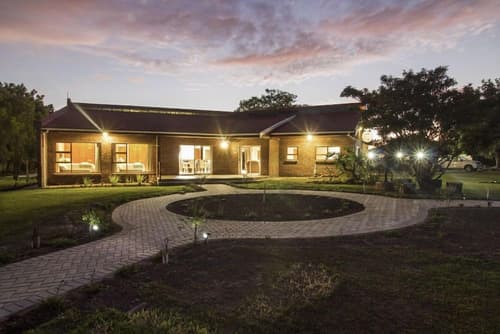 Tsitsikamma Manor, Primary image