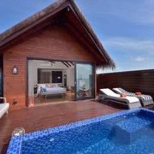 Grand Park Kodhipparu, Terrace/patio