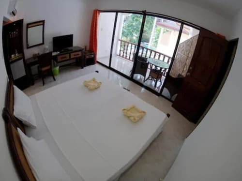 Alona Vida Beach Resort, Room