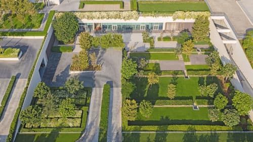 Al Zorah Beach Resort, Courtyard