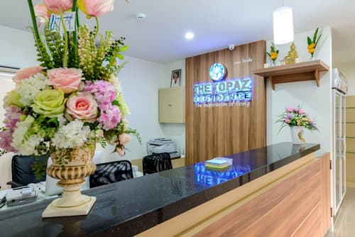 The Topaz Residence, Reception