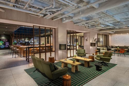 Moxy NYC Times Square, Breakfast area