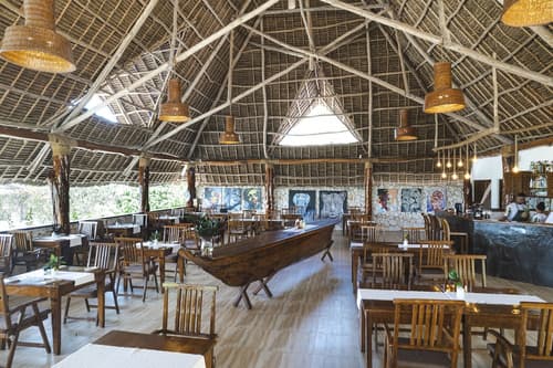 White Paradise Zanzibar, Restaurant