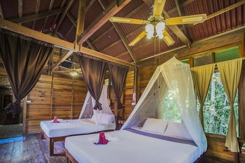 Art's Riverview Lodge, Room