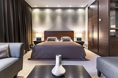 Residence Hotel, Primary image