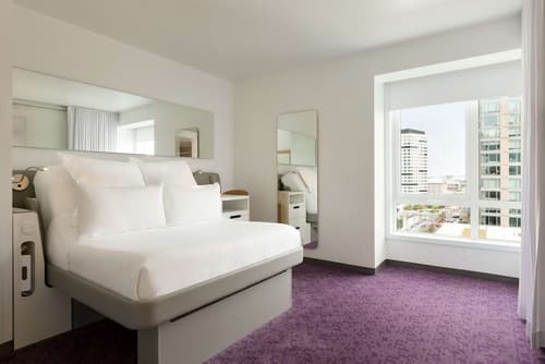 YOTEL Boston, Primary image