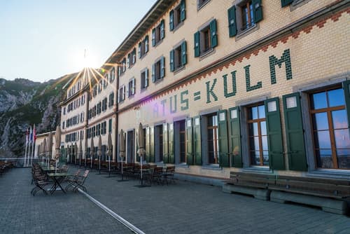 Hotel Pilatus Kulm, Front of property