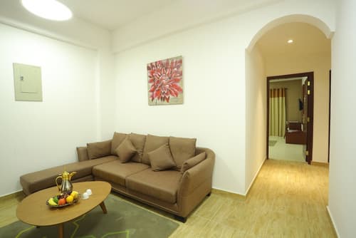 Zaki Hotel Apartment, Room