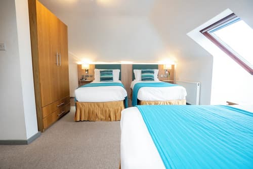 Remont Oxford Hotel, Room