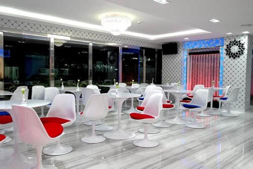 Top High Airport Link Hotel, Restaurant