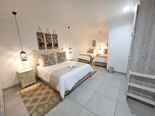 Lalapanzi Guest House, 