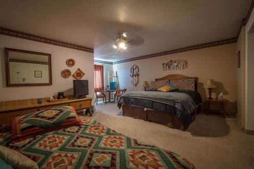 Bryce Trails Bed and Breakfast, Room