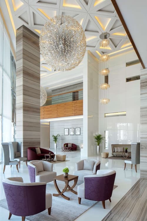 Radisson Blu Hotel Dubai Waterfront, Lobby