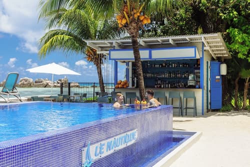 Le Nautique - Luxury Waterfront Hotel, Outdoor pool