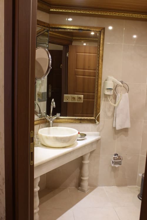 Marmara Deluxe Hotel, Room