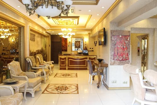 Marmara Deluxe Hotel, Check-in/check-out kiosk