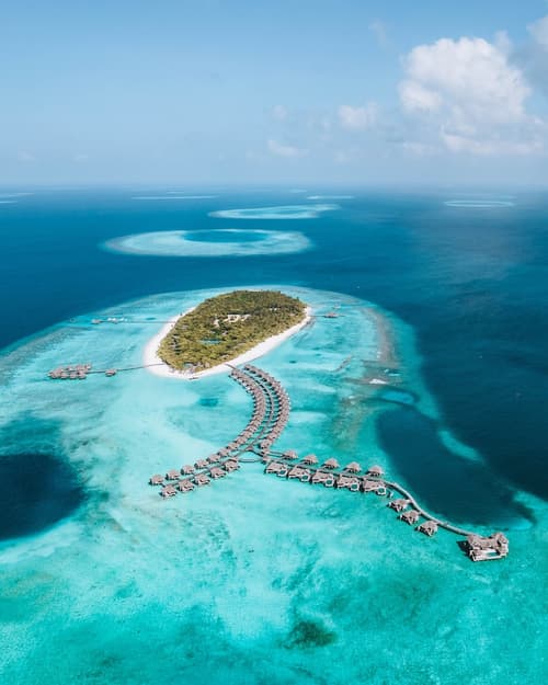 Vakkaru Maldives, Primary image
