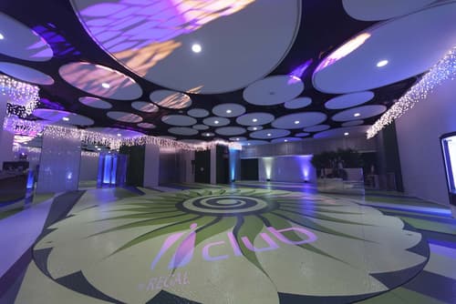 iclub To Kwa Wan Hotel (formerly iclub Ma Tau Wai Hotel), Interior entrance